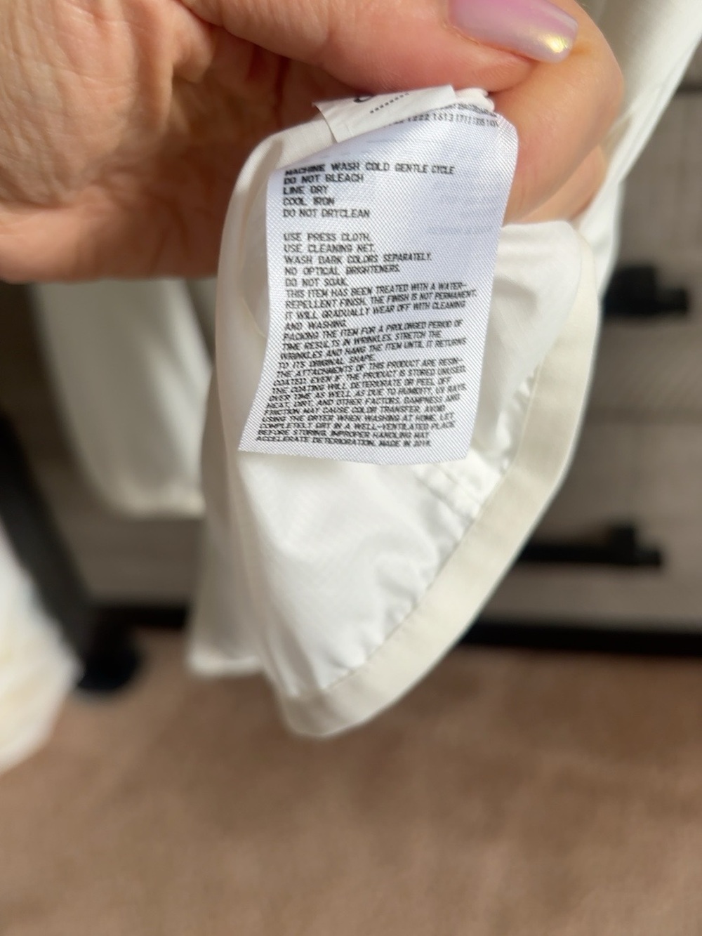 Uniqlo White Lightweight Hooded Windbreaker Jacket S - Picture 4 of 5